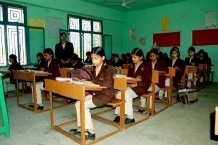 Shah Satnam Ji Girls School-Students