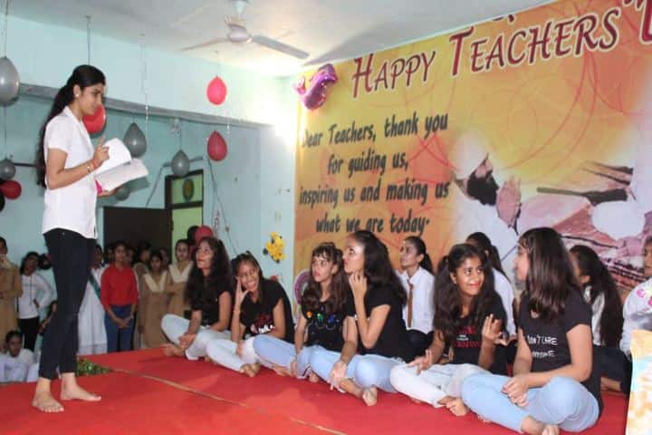 Shah Satnam Ji Girls School-Teachers Day