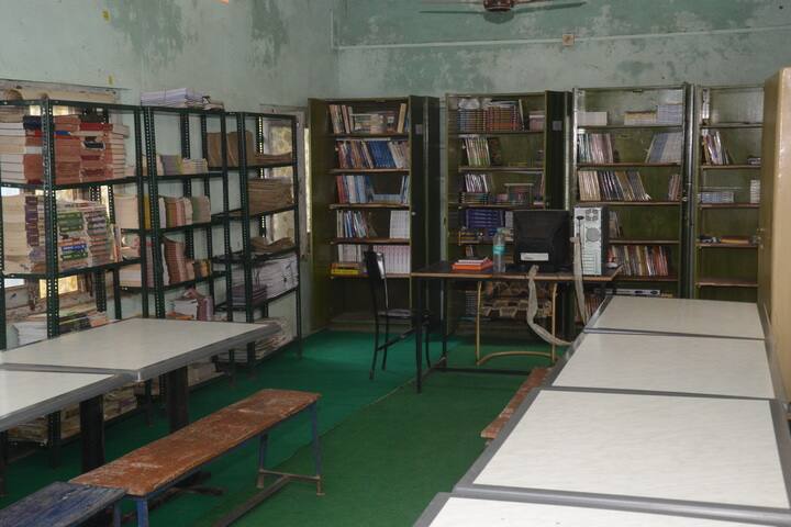 Shamgarh Public School-Library