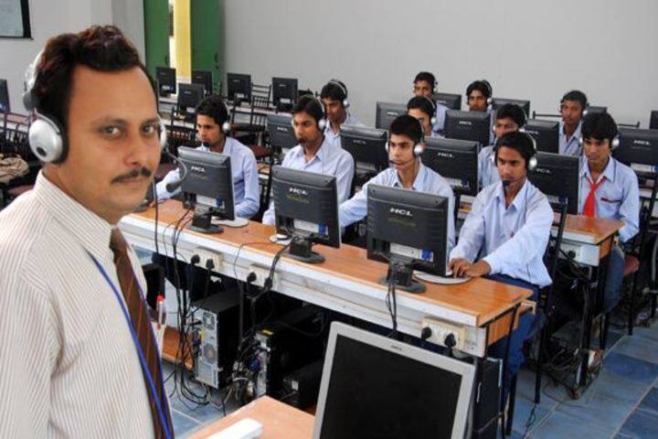 Shashwat International School-Computer Lab