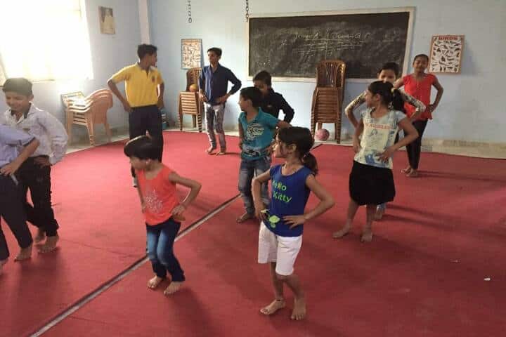 Shivam Higher Secondary School Porsa-Dance Room