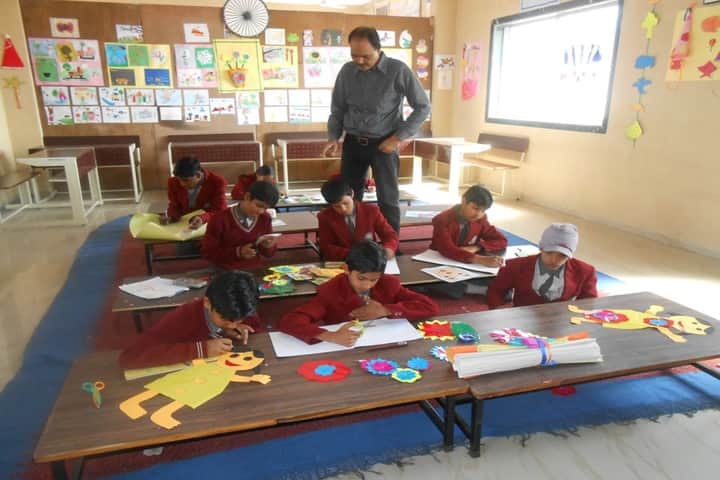Shree Bafna Public School-Artroom