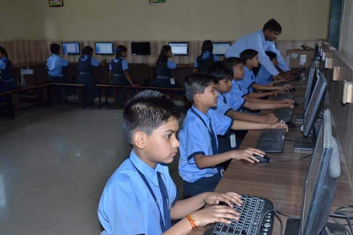Shree Bafna Public School-Computer Lab