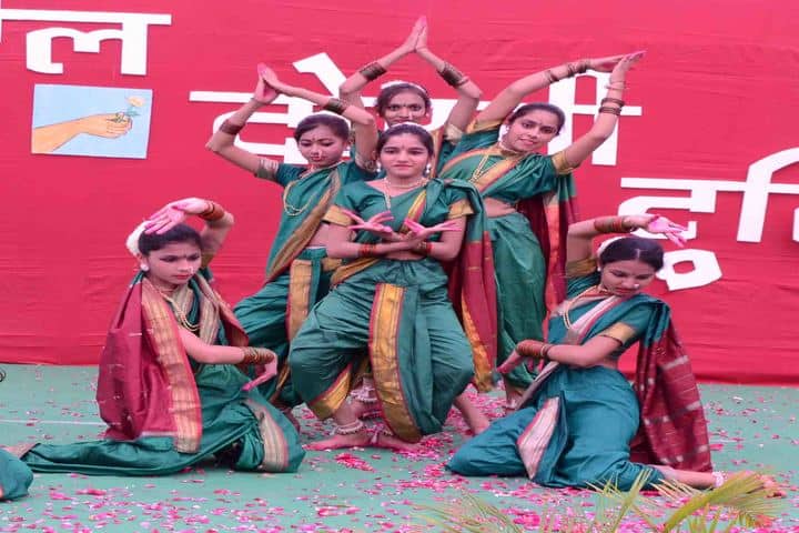 Shree Bhartiya Sanskriti Shiksha Sansthan-Dance