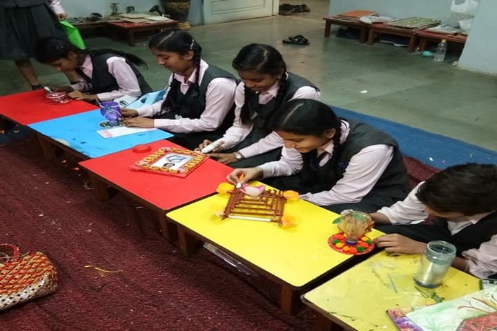 Shri Agrasen Vidyalaya-Art and Craft
