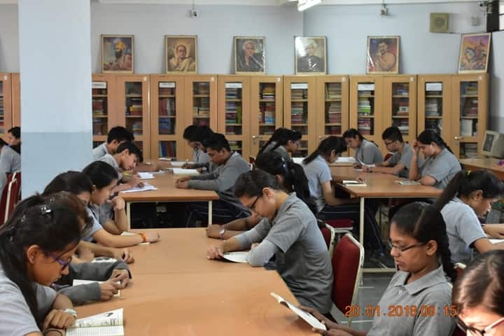 Shri Agrasen Vidyalaya-Library