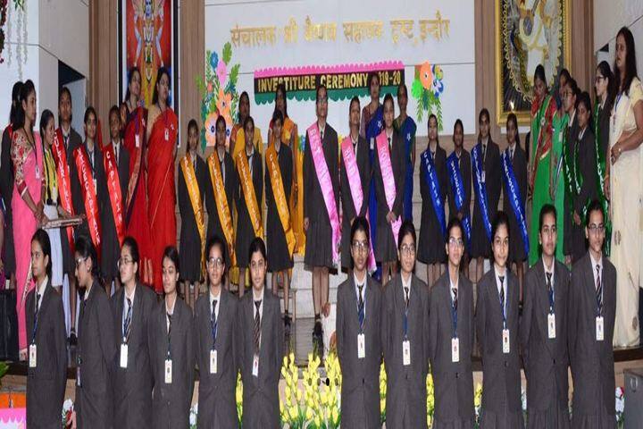 Shri Cloth Market Vaishnav Girls Higher Secondary School-Investiture Ceremony