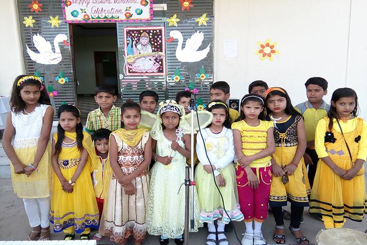 Shri Ramji Lal Senior Secondary School-Basant Panchami Celebrtions