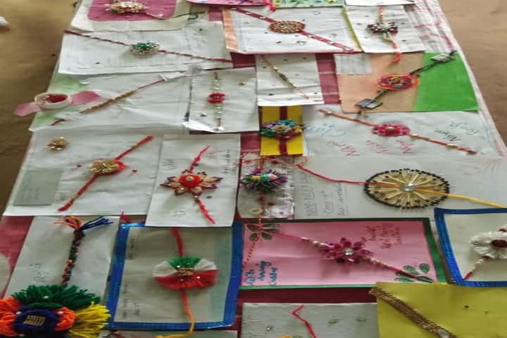 Shri Ramji Lal Senior Secondary School-Rakhi Making Compitition