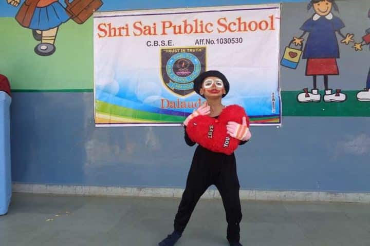 Shri Sai Public School-Dance Compitition