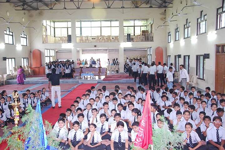 St Arnolds School-Event