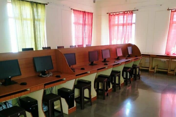 St Francis Co Ed School-Computer Lab