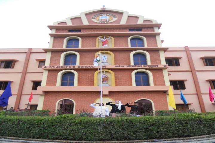St Josephs School-Flag Hoisting