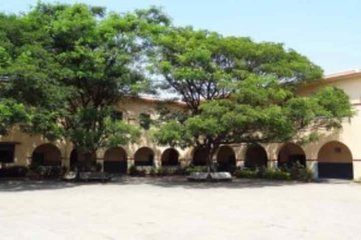 St Mary S Convent Senior Secondary School-Campus