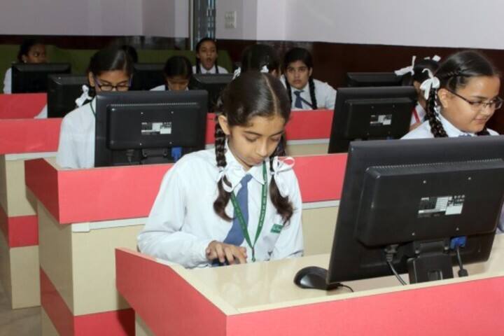 St Pauls Higher Secondary School-Computer Lab