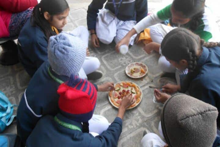 Takshshila Junior College-Vegetable Activity