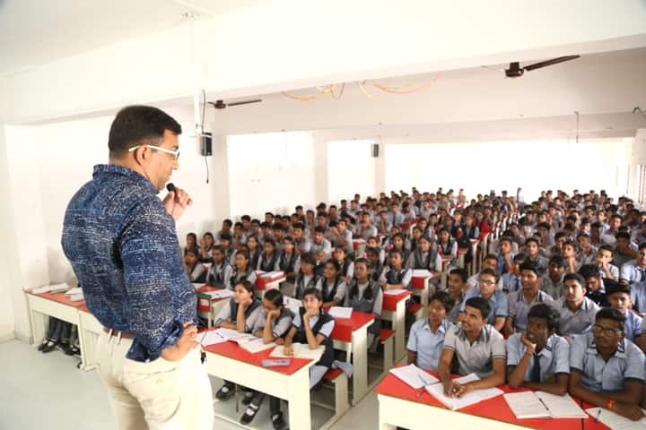 The Sardana International School-Seminar