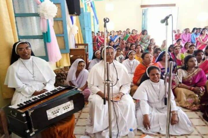 Trinity Convent Higher Secondary School-Teachers Day