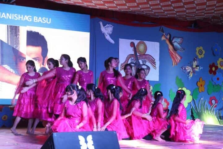 Vindhyachal Academy-Dance