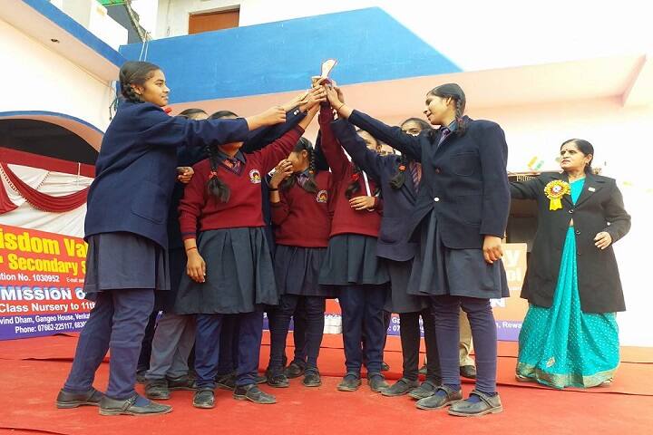 Wisdom Valley Secondary School Rewa-Prizes
