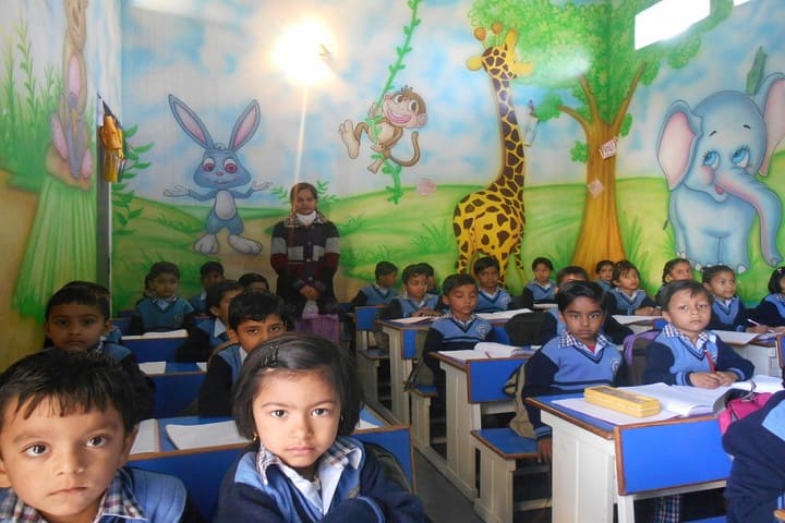 Yashwant Public School-Classroom