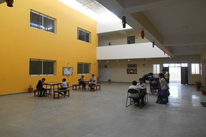 Yashwant Public School-Indoor Games