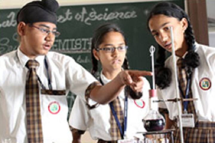 Aaryans School-Laboratory