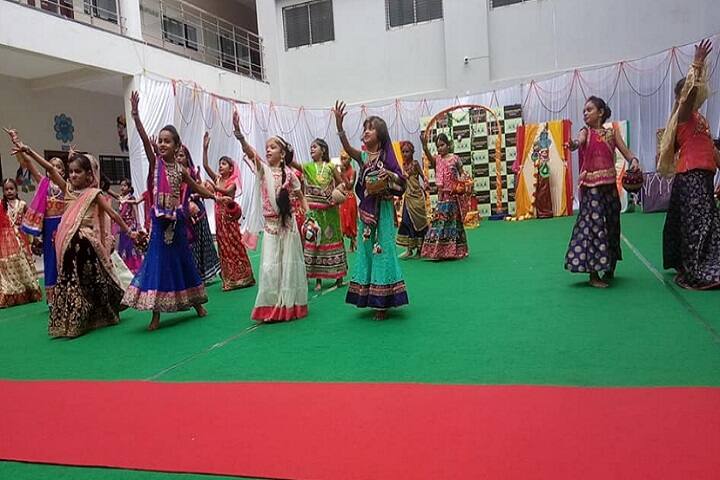 Achievers Heights International School-Dance