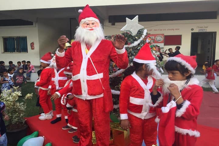 Agrasen Vidya Mandir-Christmas Celebration