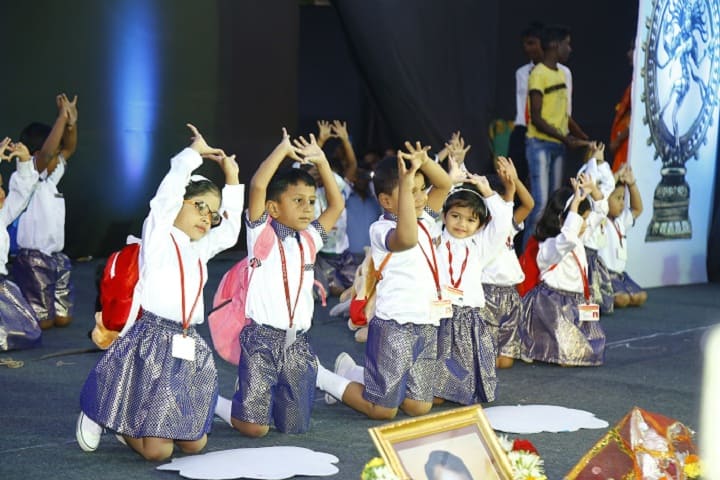 Airson English School-Events dance