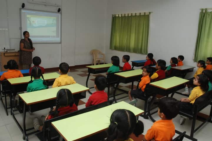 Akshara International School-Classroom smart