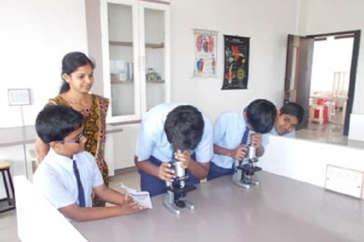 Amrutvahini International School-Laboratory