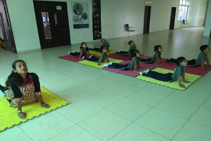 Anisha Global School-Yoga