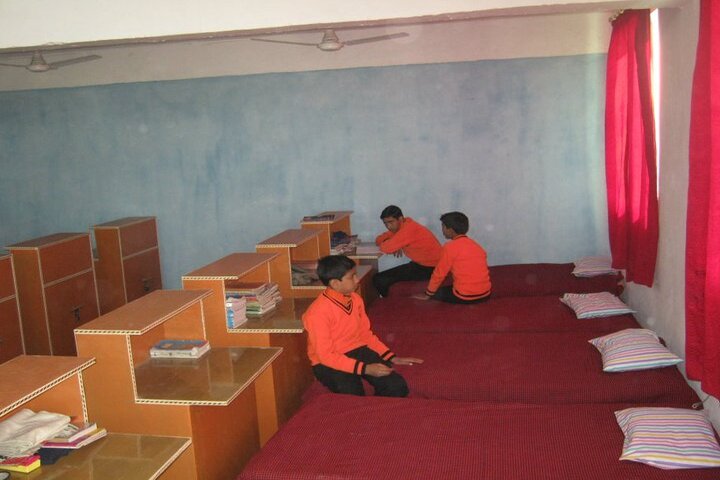 Chaitanya Gurukul Trust Public School-Residency