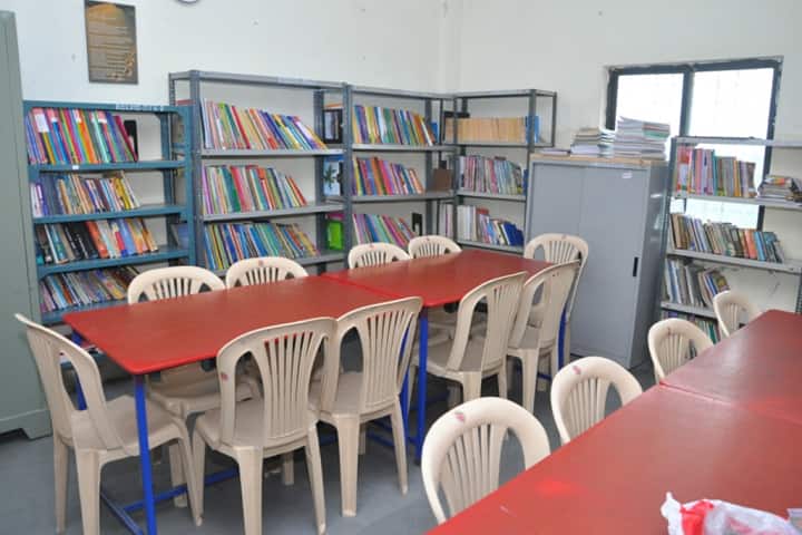 Bal Seva English Medium School-Library