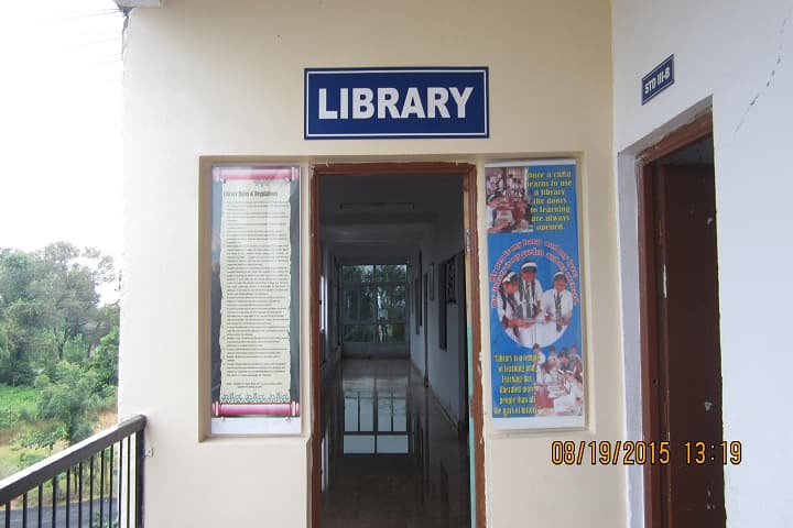 Ballarpur Public School-Library
