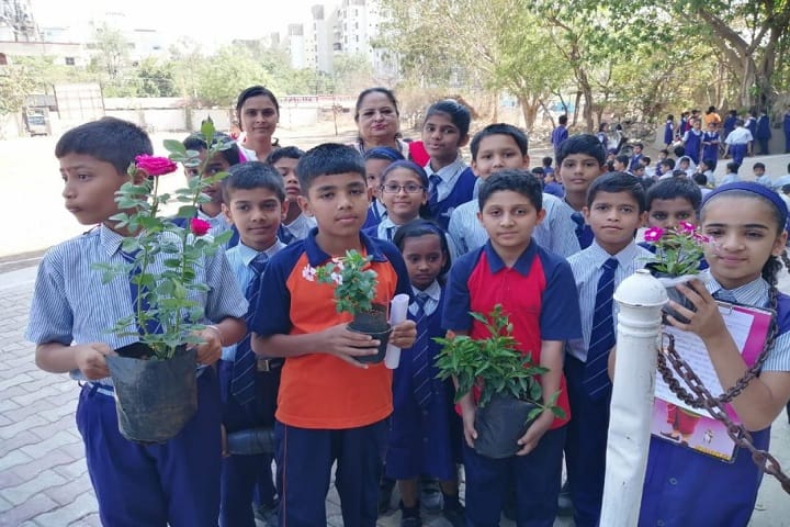 Bharati Vidyapeeth English Medium School-Earth Day