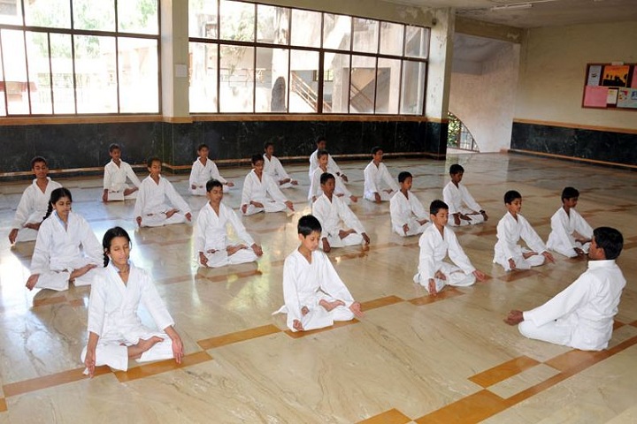 Bharati Vidyapeeth GodS Valley International School-Yoga Class