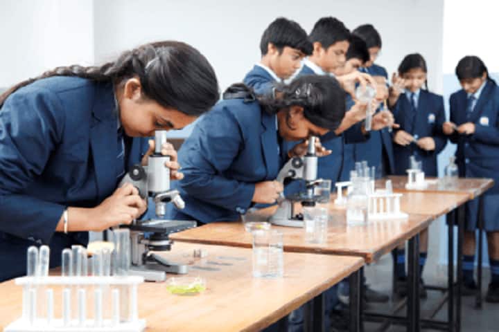 Central India Public School-Biology Lab