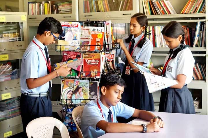 Chanda Public School-Library