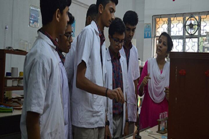 DAV Public School-Chemistry Lab