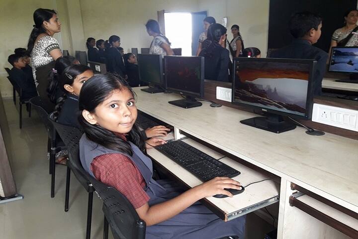 Dnyaneshwar Public School-Lab