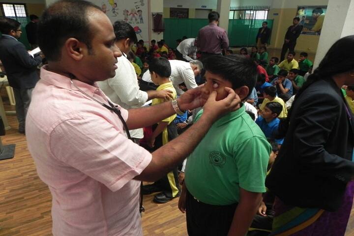Dr Kadam Gurukul-Medical