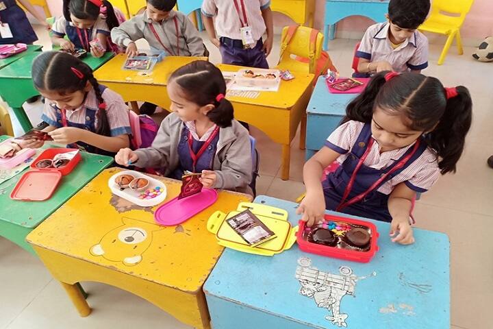 Greenfingers Global School-Activity