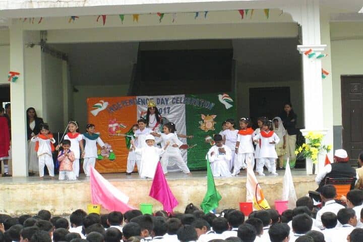 Holy Family Convent School-Independence Day