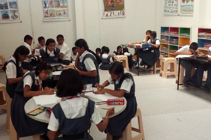 Innovera School-Library