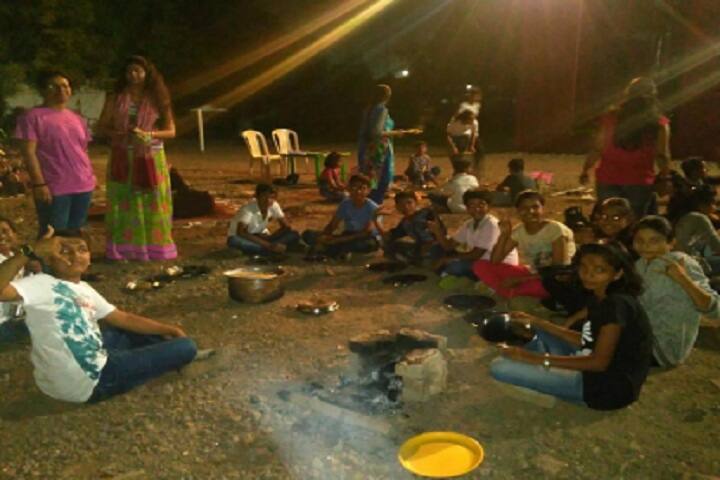 Innovera School-Night Camp