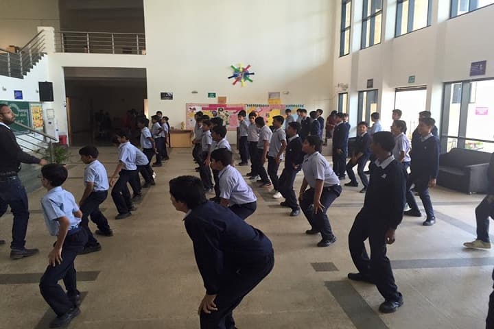 Jain Heritage A Cambridge School-Dance class