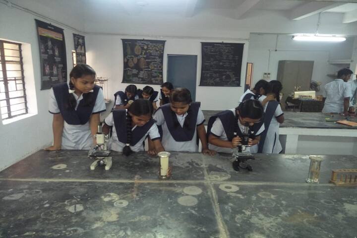 Jawahar Navodaya Vidyalaya-Biology Lab