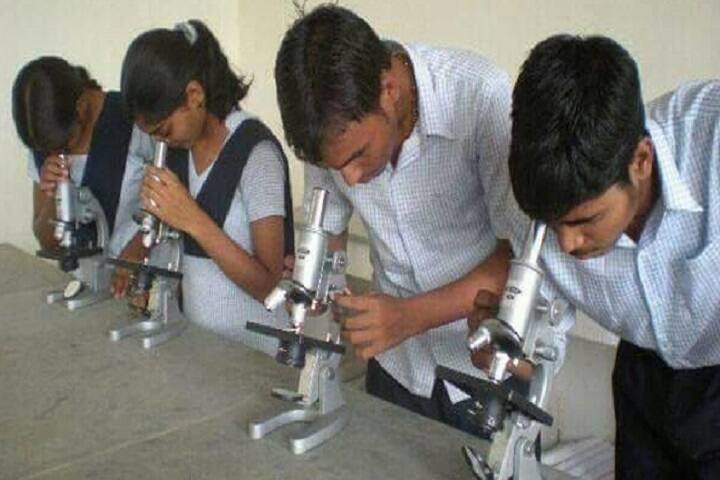 Jawahar Navodaya Vidyalaya-Physics Lab